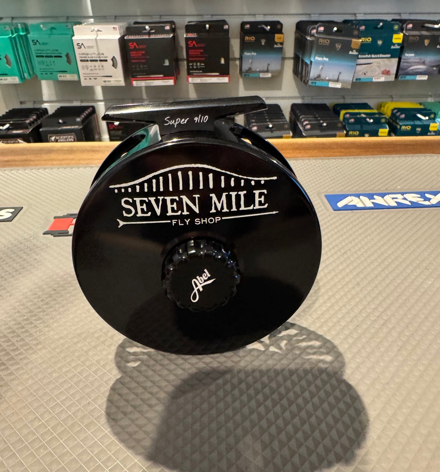 Abel x SMFS super solid-9/10Black w/ Black Drag Knob & Ebony Handle