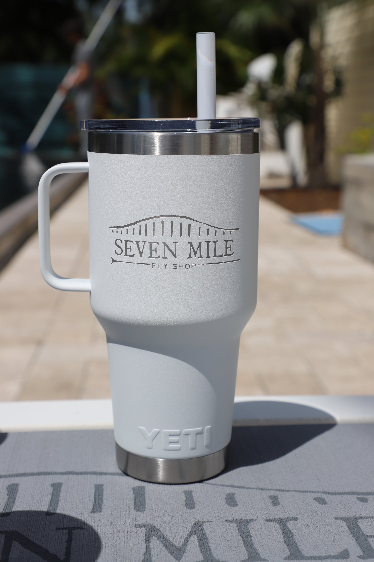 Yeti x SMFS 35 oz Straw Mug